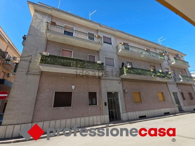 Appartamento in vendita di 70 m² in Via Adua, 24