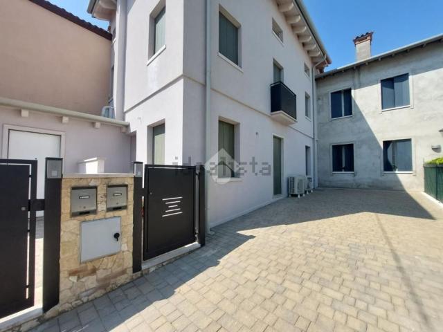 Appartamento in vendita di 70 m² in Via Are, 32