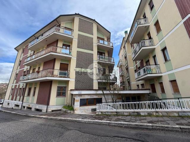 Appartamento in vendita di 70 m² in Via Atri, 2