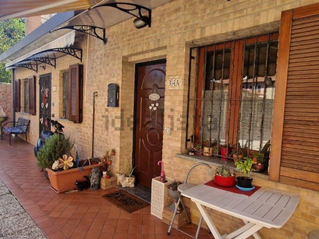 Appartamento in vendita di 70 m² in Via C. Battisti, 34