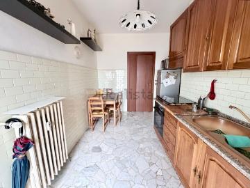 Appartamento in vendita di 70 m² in Via Camillo Benso Cavour, 4