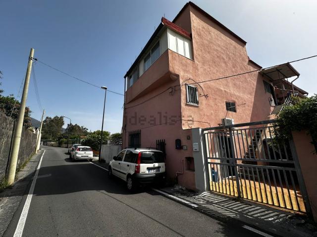 Appartamento in vendita di 70 m² in Via Ciro Menotti, 111