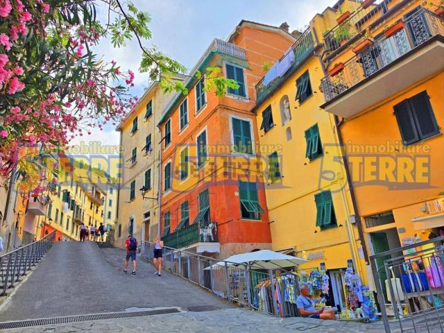 Appartamento in vendita di 70 m² in Via Colombo