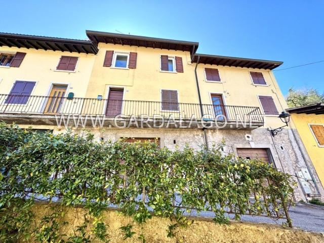 Appartamento in vendita di 70 m² in Via degli Alpini, 14