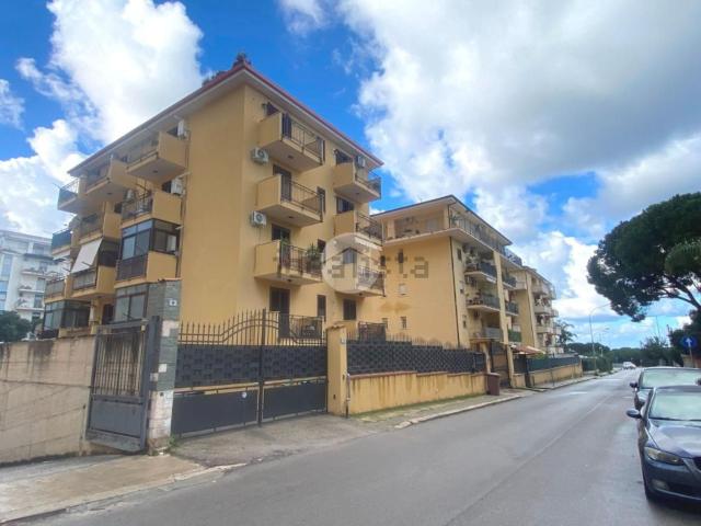 Appartamento in vendita di 70 m² in Via degli Oleandri, 13