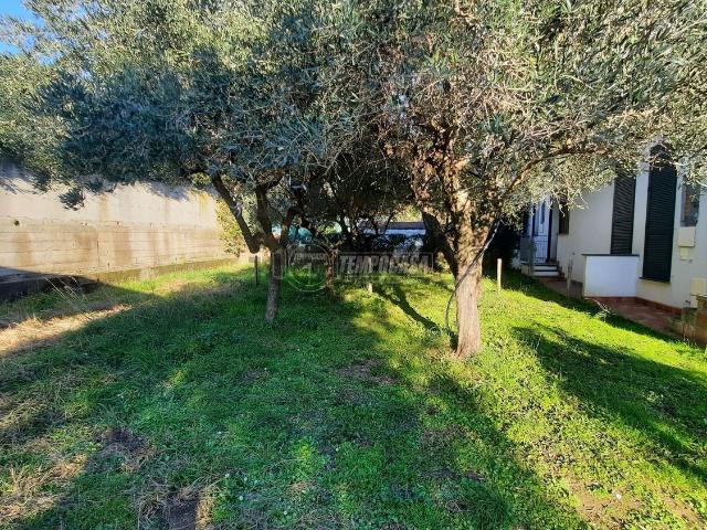 Appartamento in vendita di 70 m² in Via degli Sterpeti