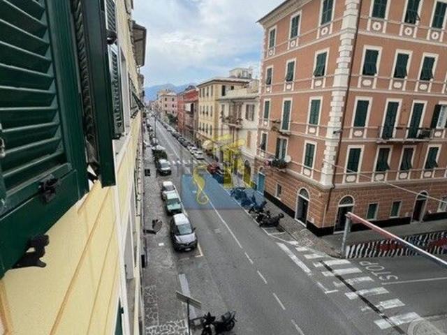 Appartamento in vendita di 70 m² in Via dei Devoto, 1