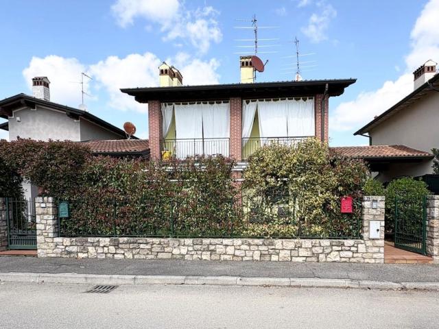 Appartamento in vendita di 70 m² in Via dei Ronchi