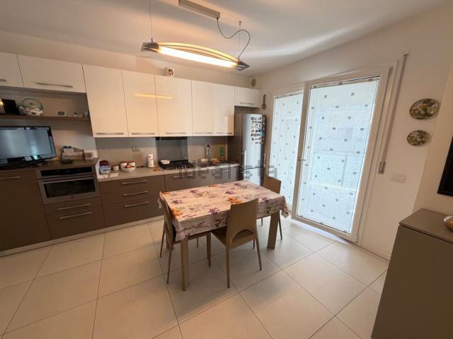 Appartamento in vendita di 70 m² in Via dei Tigli, 23