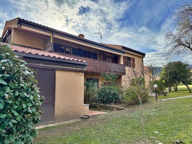 Appartamento in vendita di 70 m² in Via del Golf