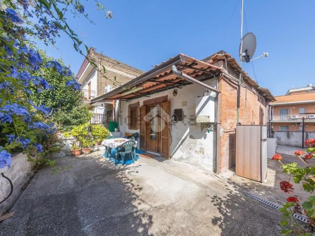 Appartamento in vendita di 70 m² in Via dell&apos Osteria del Finocchio, 1