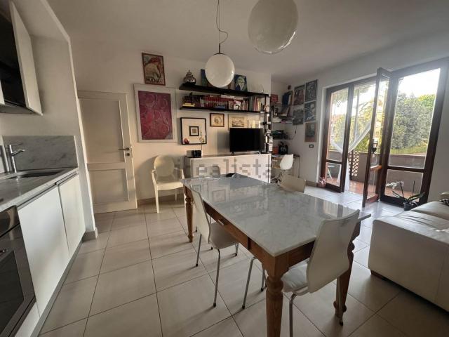 Appartamento in vendita di 70 m² in Via della Tormalina
