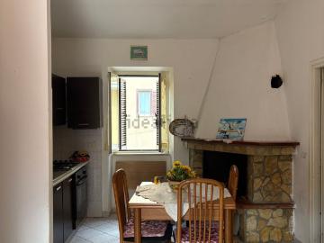 Appartamento in vendita di 70 m² in Via della Fontana, 22