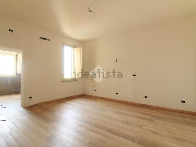 Appartamento in vendita di 70 m² in Via della Grotta Giusti