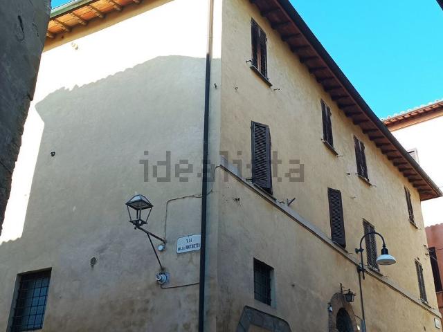 Appartamento in vendita di 70 m² in Via della rocchetta