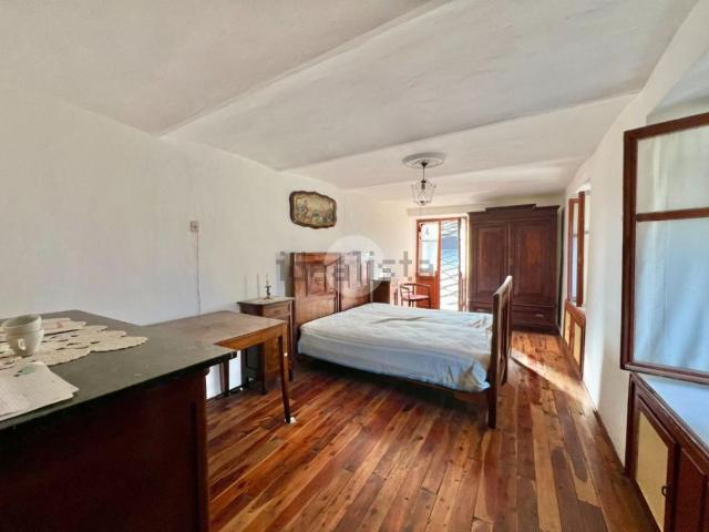 Appartamento in vendita di 70 m² in Via delle Valli, 24