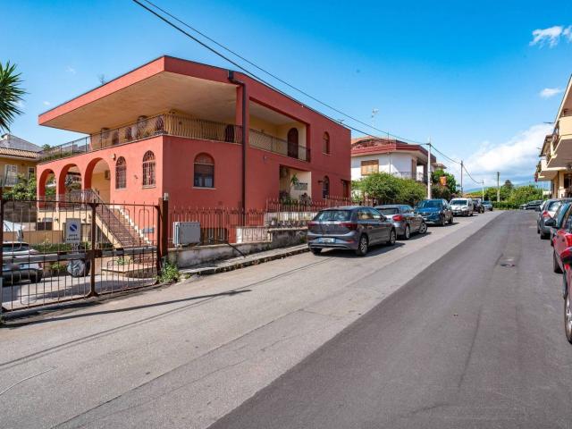 Appartamento in vendita di 70 m² in Via delle Viole, 8
