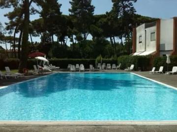 Appartamento in vendita di 70 m² in Via delle Pinete