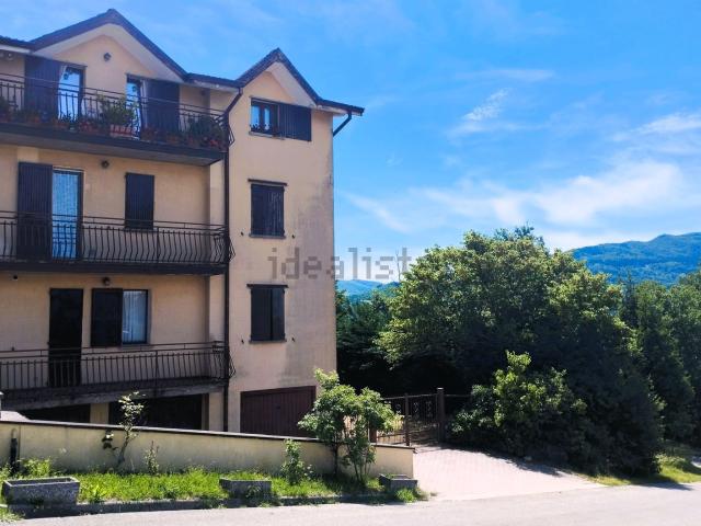 Appartamento in vendita di 70 m² in Via delle Querce, 14