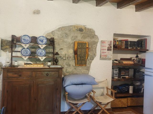 Appartamento in vendita di 70 m² in Via delle Querce, 1
