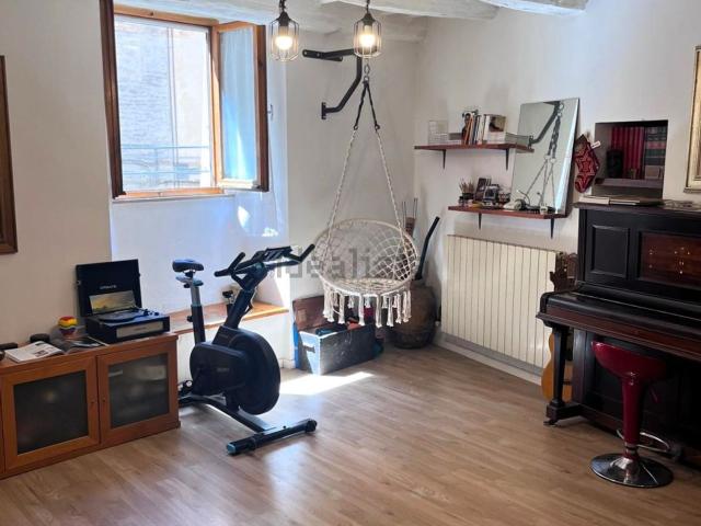 Appartamento in vendita di 70 m² in Via Deserta, 1