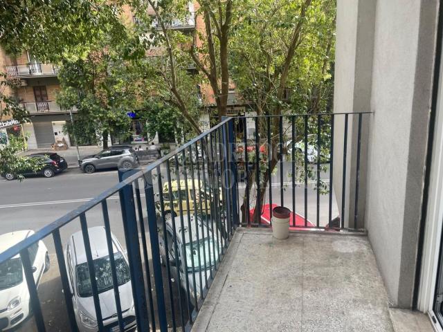 Appartamento in vendita di 70 m² in Via di Acqua Bullicante, 243