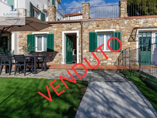 Appartamento in vendita di 70 m² in Via Diano Castello, 22