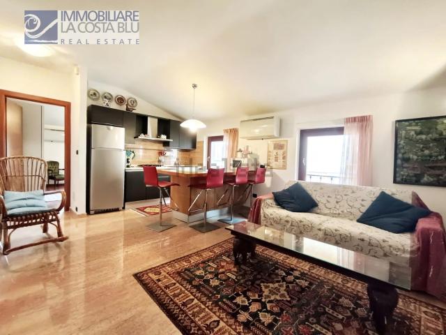Appartamento in vendita di 70 m² in Via Edmondo De Amicis