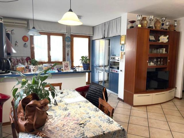 Appartamento in vendita di 70 m² in Via Elettrica, 60