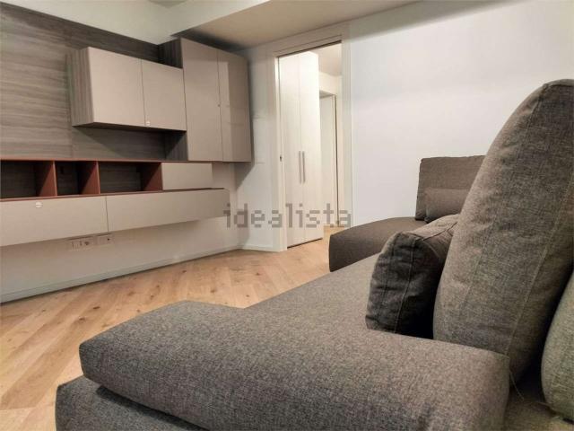 Appartamento in vendita di 70 m² in Via Emilia Centro