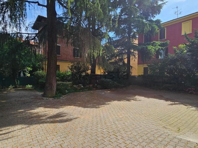 Appartamento in vendita di 70 m² in Via Emilia Levante