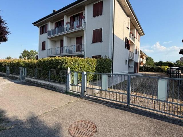 Appartamento in vendita di 70 m² in Via Enrico Berlinguer, 36