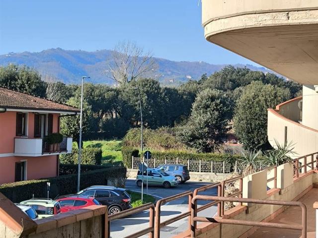 Appartamento in vendita di 80 m² in Via Eugenio Montale