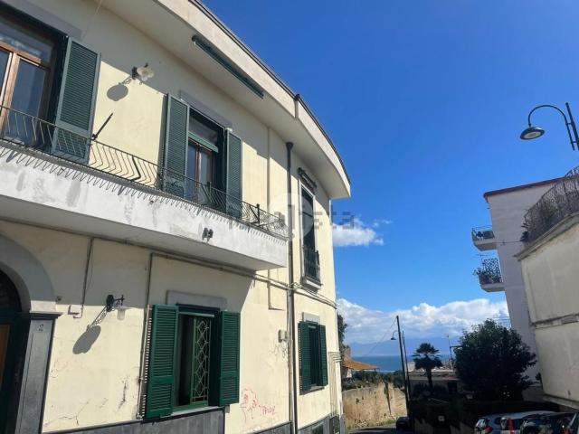 Appartamento in vendita di 70 m² in Via Ferdinando Russo, 2