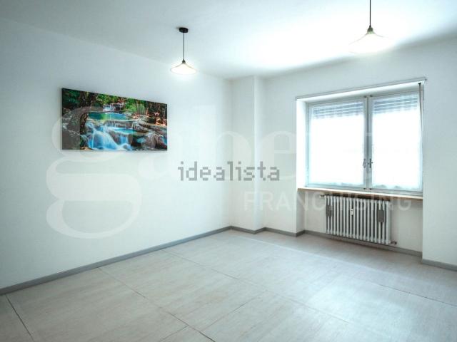 Appartamento in vendita di 70 m² in Via Filippo Turati, 25