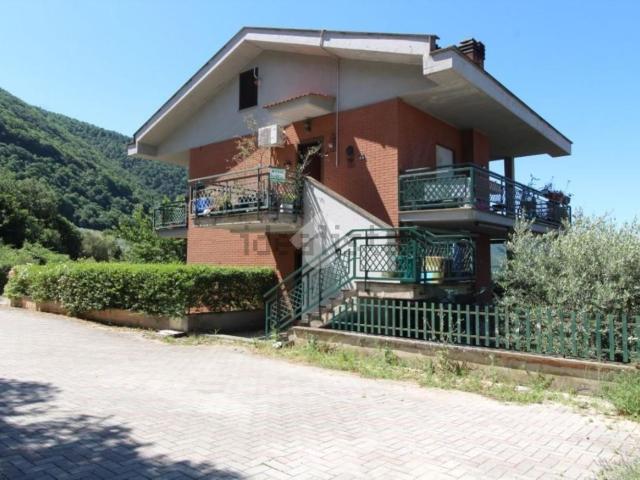Appartamento in vendita di 70 m² in Via Fonte della Valle, 4