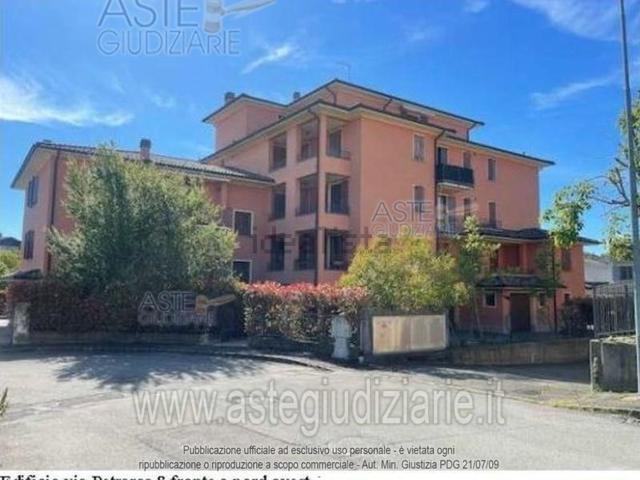 Appartamento in vendita di 70 m² in Via Francesco Petrarca, 8