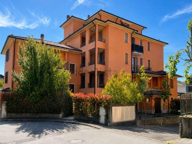 Appartamento in vendita di 70 m² in Via Francesco Petrarca, 8
