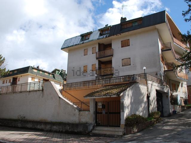Appartamento in vendita di 70 m² in Via G. D&apos Annunzio, 45