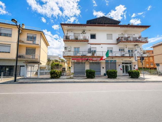 Appartamento in vendita di 70 m² in Via G. Verdi, 136