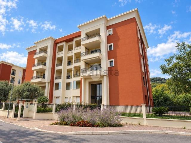 Appartamento in vendita di 70 m² in Via G. Verrotti, 116