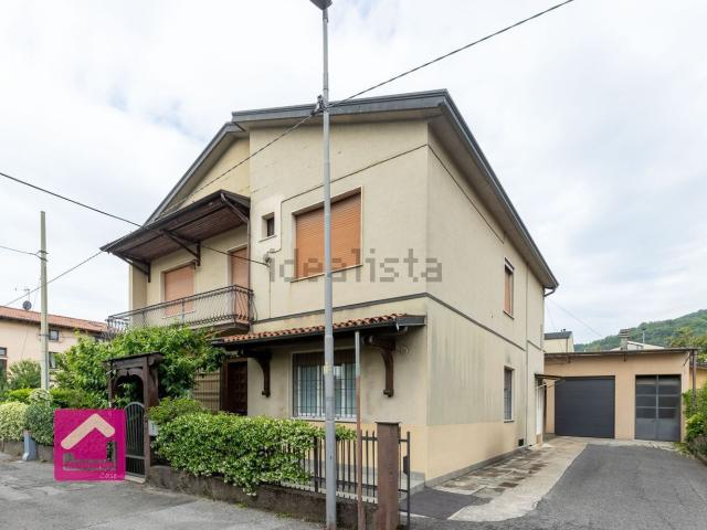 Appartamento in vendita di 70 m² in Via Galileo Galilei, 6