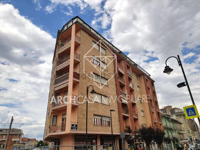 Appartamento in vendita di 70 m² in Via Giovanni Lovera, 33