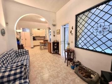 Appartamento in vendita di 70 m² in Via Giovanni Pascoli, 55049