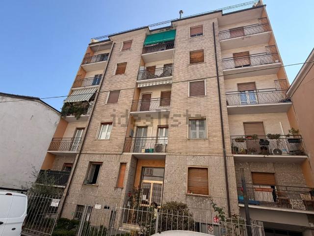 Appartamento in vendita di 70 m² in Via Giovanni Scarabelli