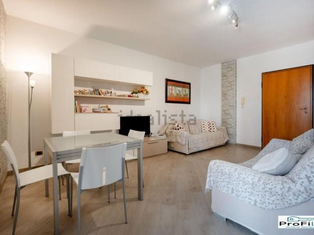 Appartamento in vendita di 70 m² in Via Giacomo Giacobelli, 45