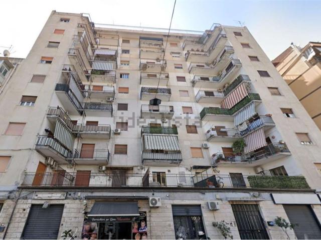 Appartamento in vendita di 70 m² in Via Giuseppe Poulet, 48