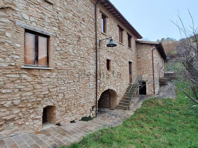 Appartamento in vendita di 70 m² in Via Giuseppe Rosi, 11