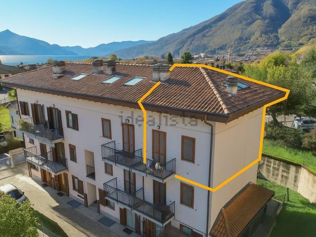 Appartamento in vendita di 70 m² in Via Giussanico