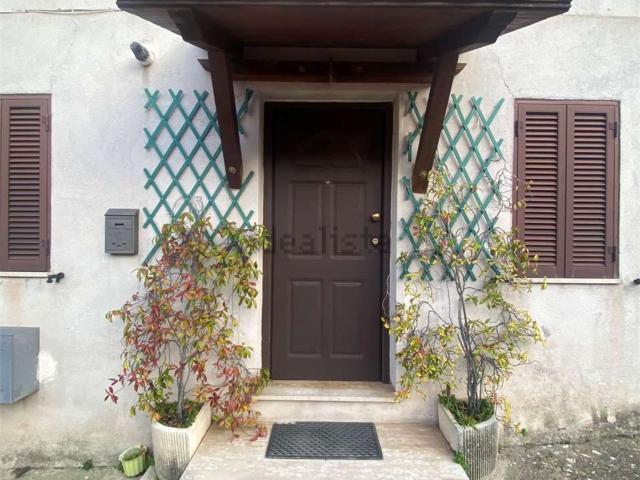Appartamento in vendita di 70 m² in Via Grotti, 10